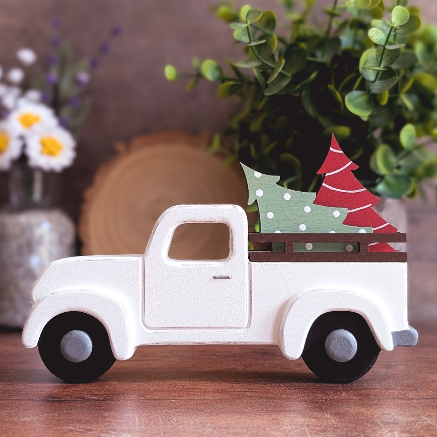Interchangeable truck with 10 inserts
