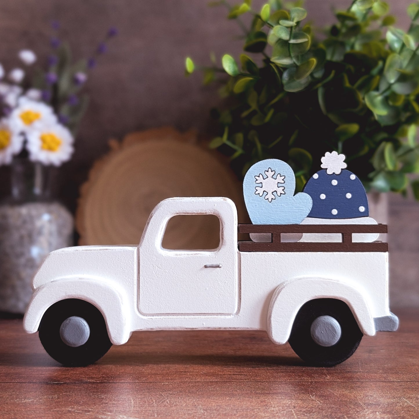 Interchangeable truck with 10 inserts