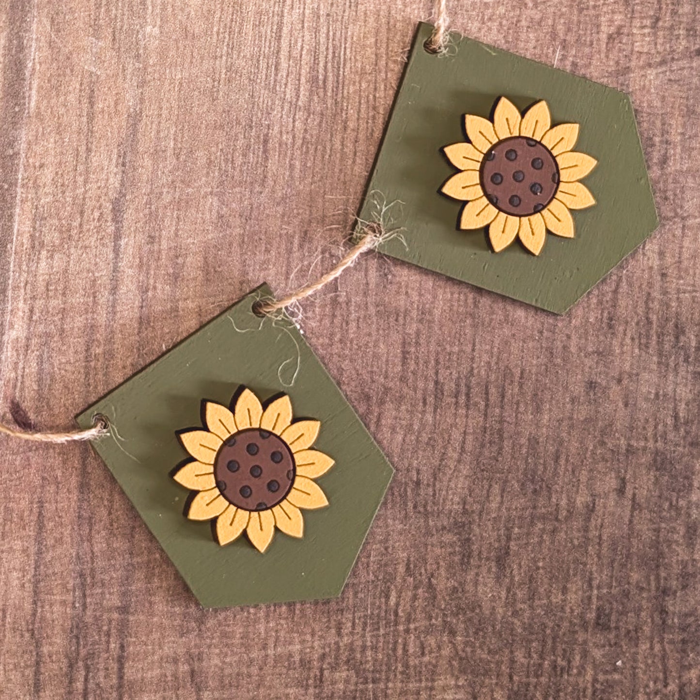 Mini sunflower bunting