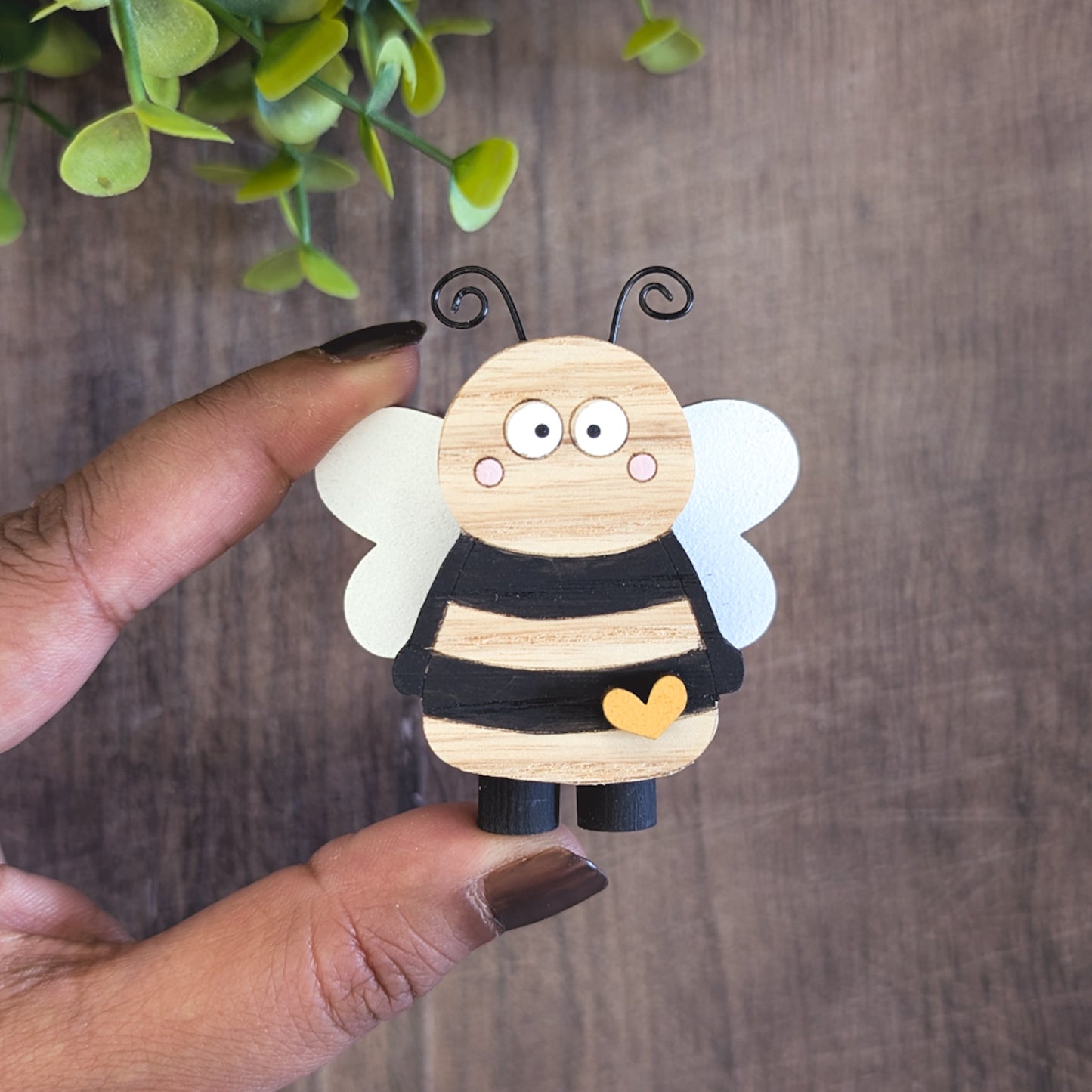 Mini bee