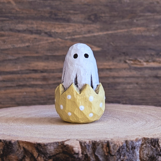 Yellow ghost hatchling 1