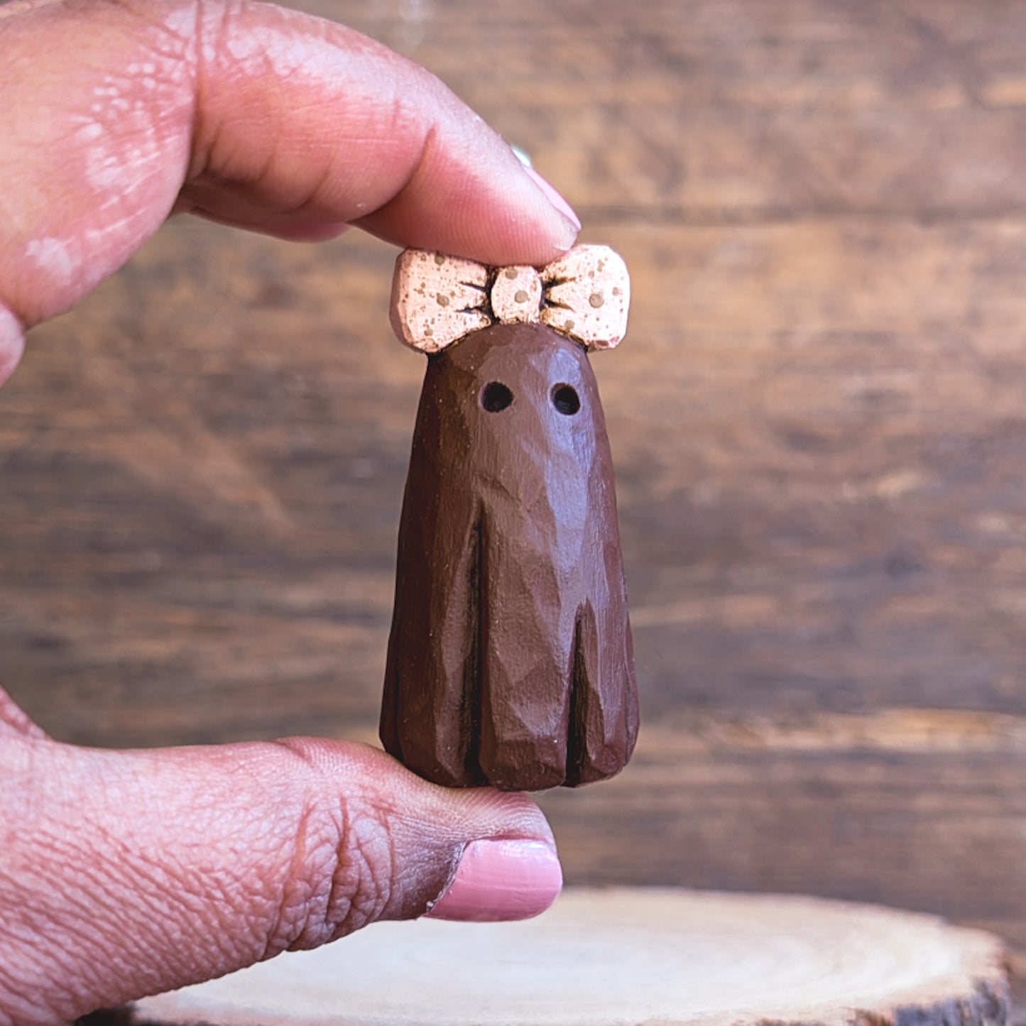 Chocolate ghost with pink bow