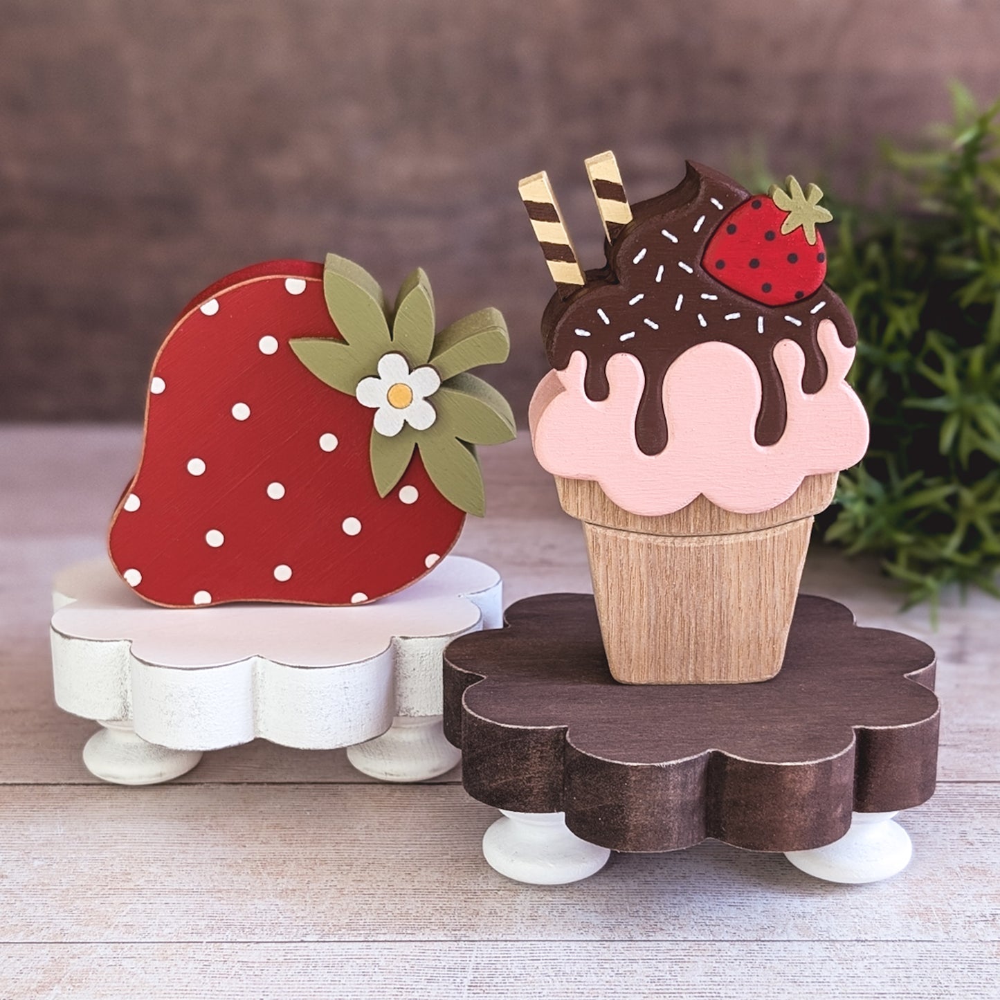 Mini flower riser