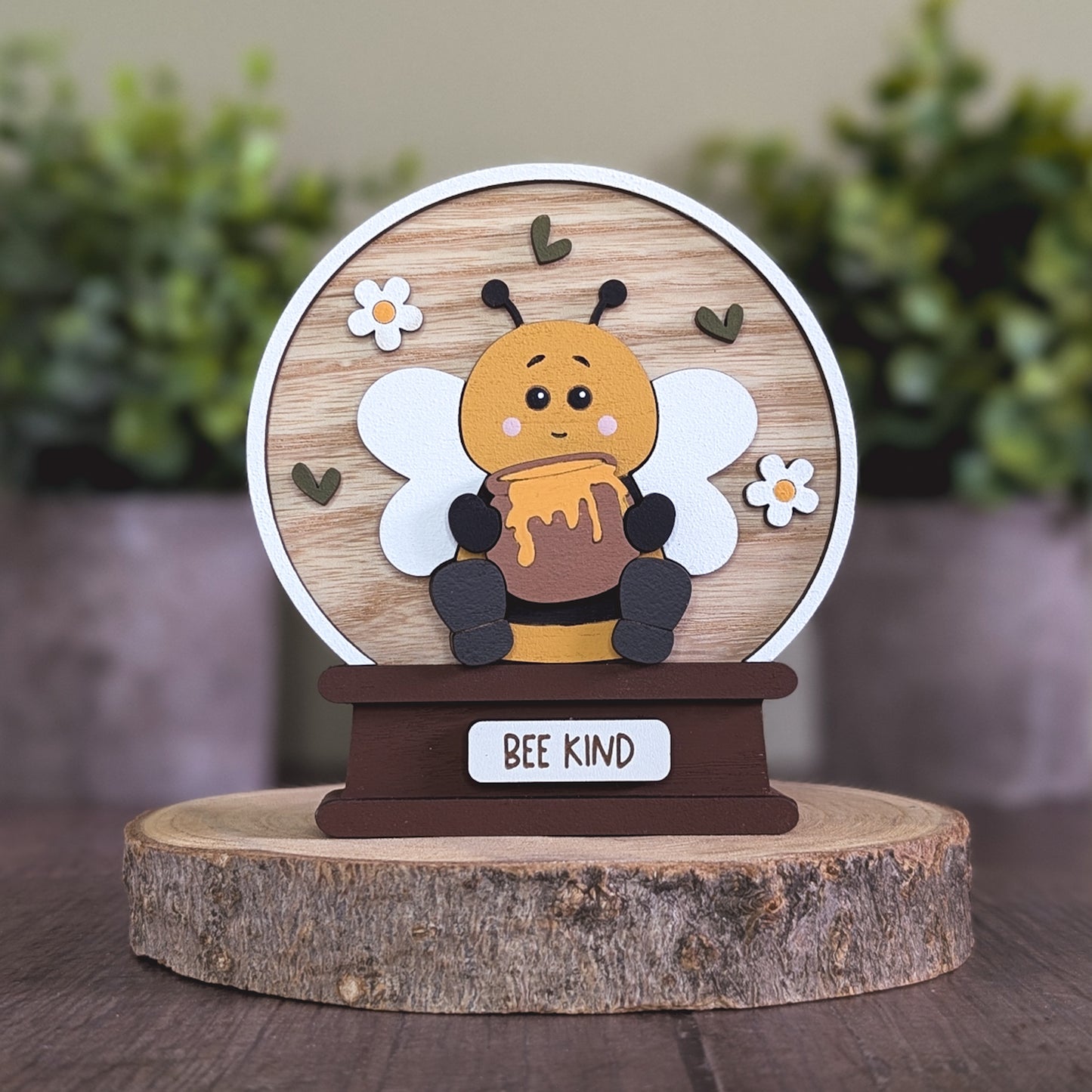 Bee snow globe