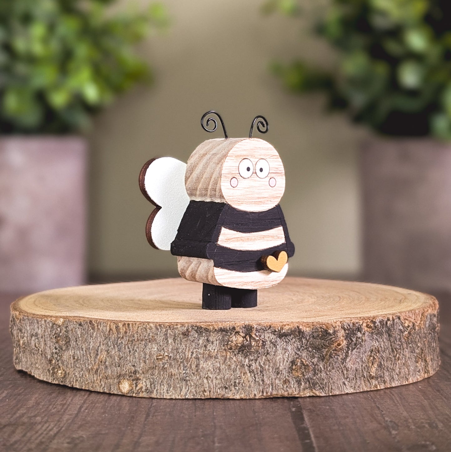 Mini bee