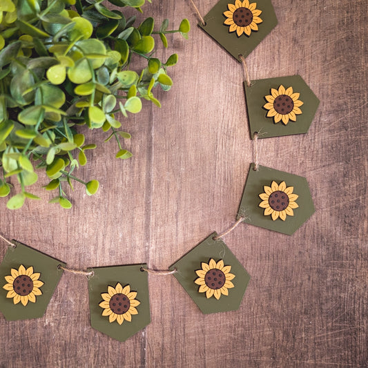 Mini sunflower bunting