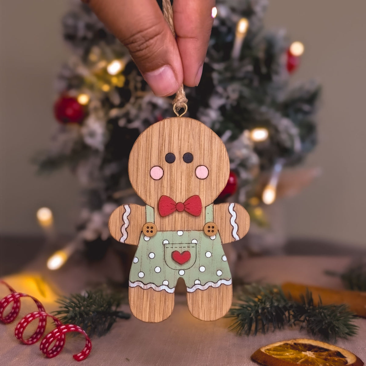 Gingerbread boy hanging decoration