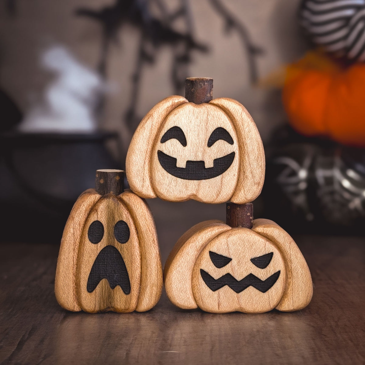 Mini maple wood pumpkin