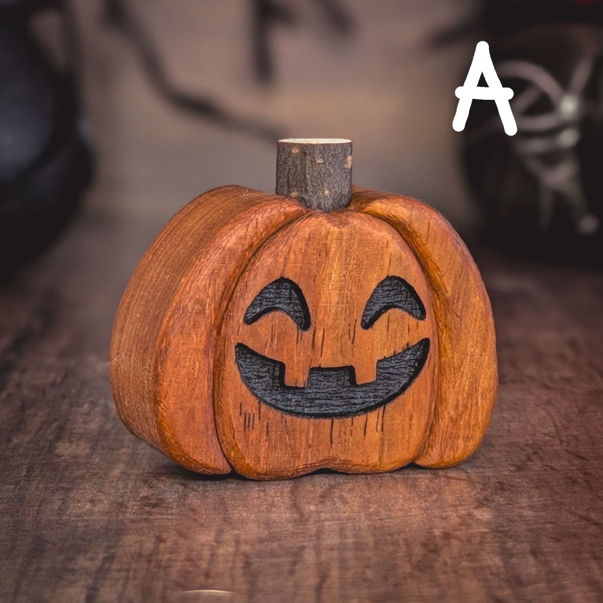 Mini kiaat wood pumpkin