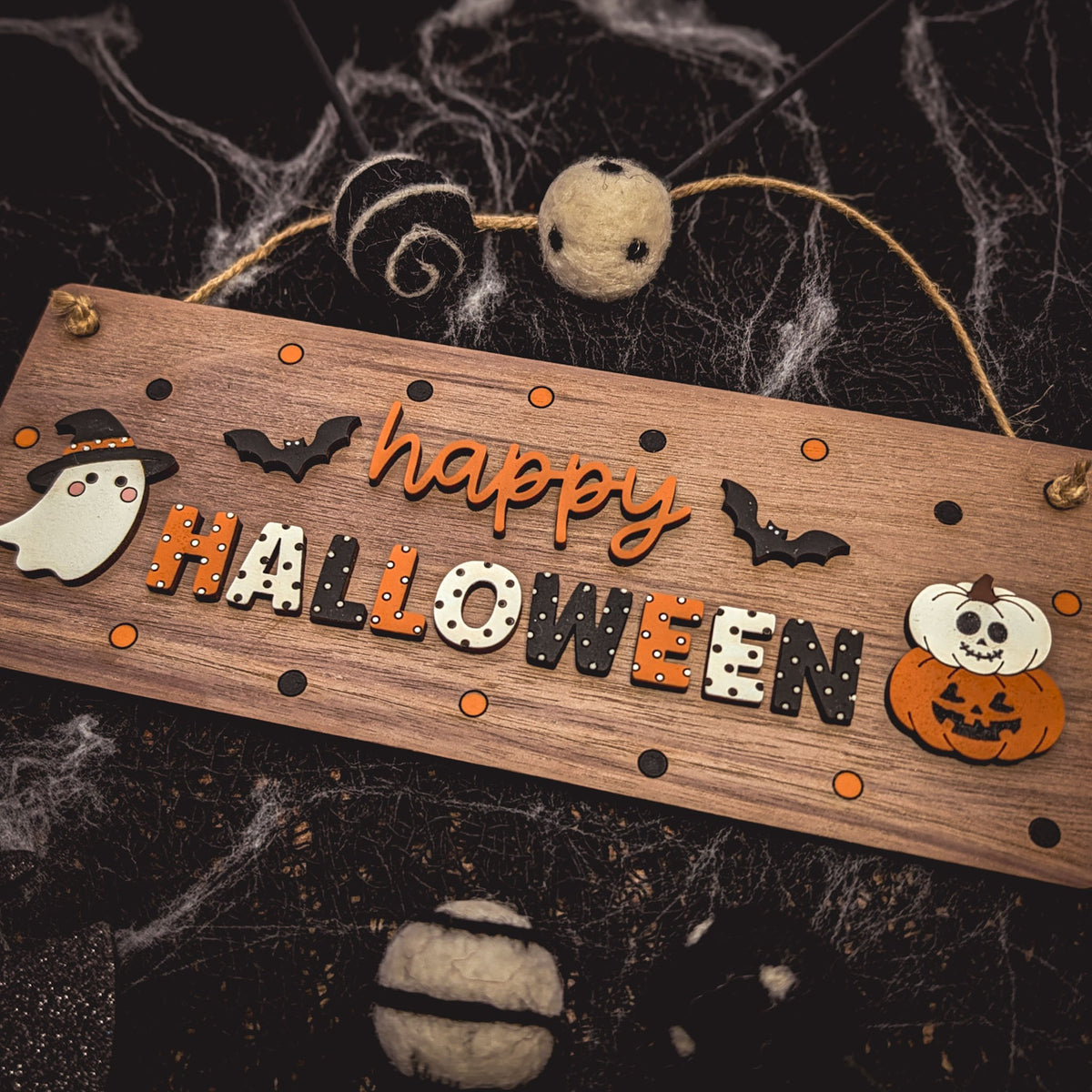 Happy Halloween sign