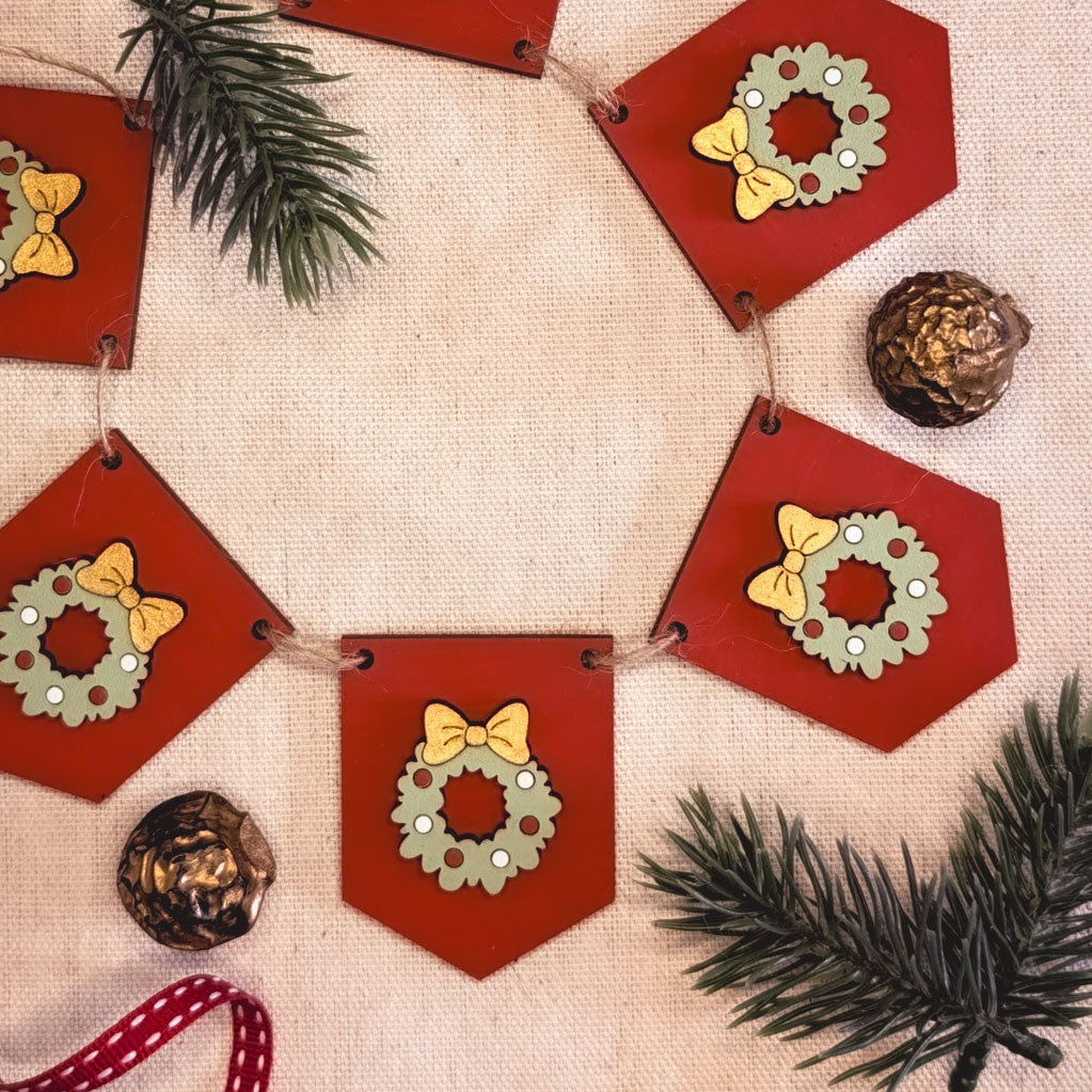 Mini Christmas bunting
